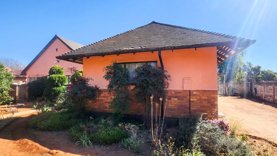 4 Bedroom Property for Sale in Stilfontein North West